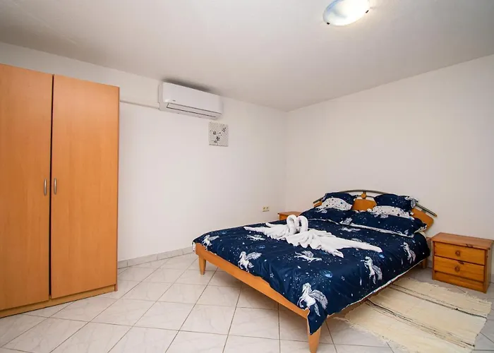 Διαμέρισμα With Parking Space - 21300 *
