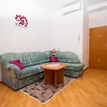 With Parking Space - 21300 * 포레치