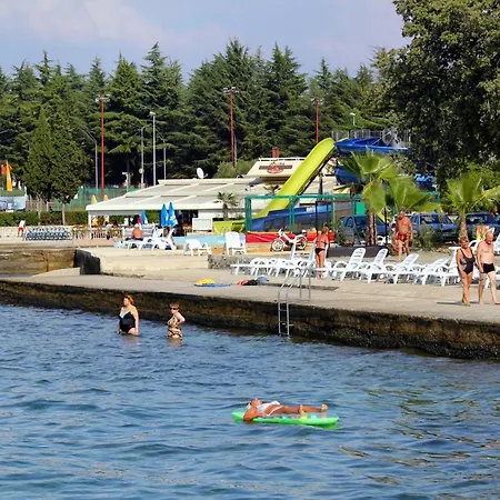 With A Parking Space - 21300 Porec